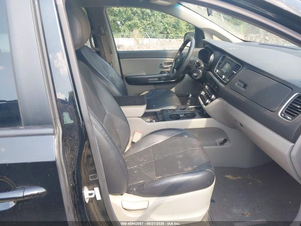 2016 KIA SEDONA LX