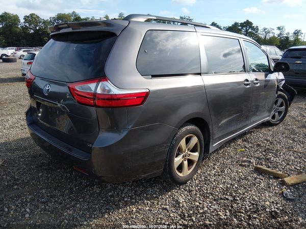 2018 TOYOTA SIENNA LE 8 PASSENGER