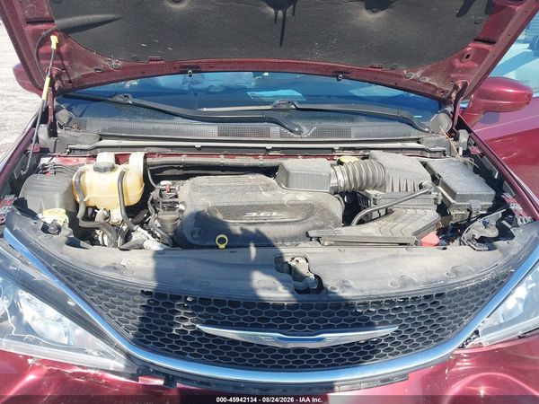 2017 CHRYSLER PACIFICA TOURING-L PLUS — I10