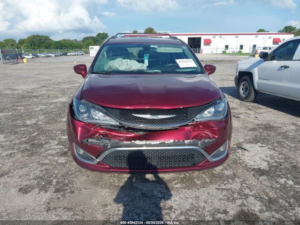 2017 CHRYSLER PACIFICA TOURING-L PLUS — I115