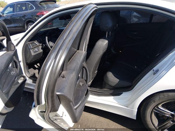 2015 BMW 320I — I8