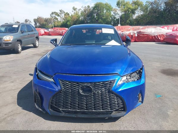 2025 LEXUS IS 300 F SPORT DESIGN