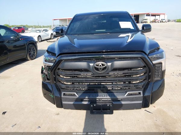 2026 TOYOTA TUNDRA SR CREWMAX 5.5' BED