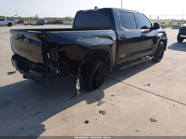 2026 TOYOTA TUNDRA SR CREWMAX 5.5' BED