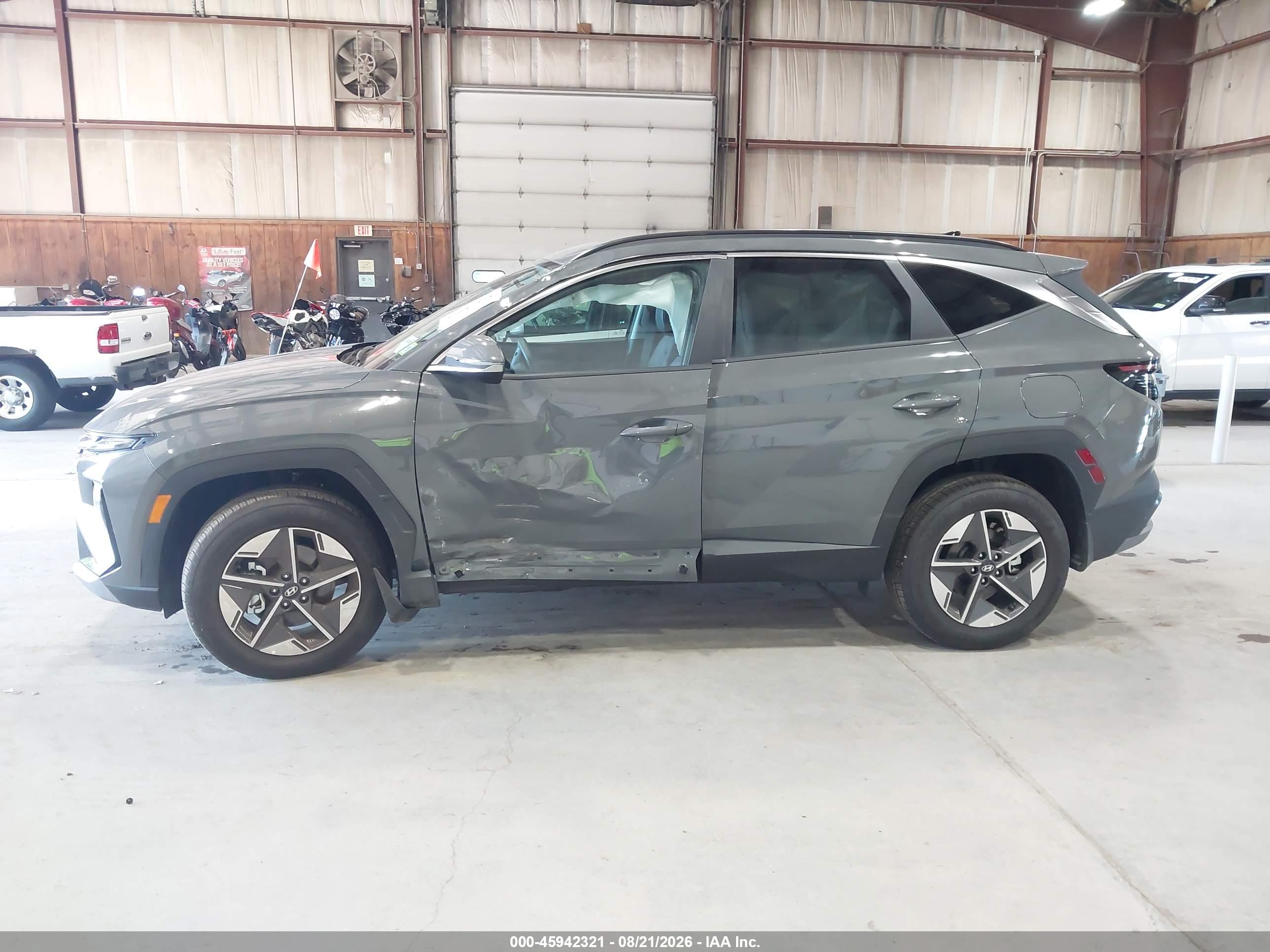 2026 HYUNDAI TUCSON SEL PREMIUM