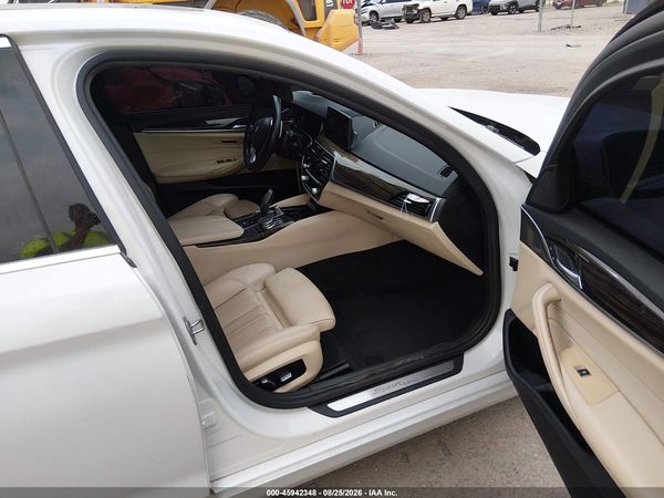 2019 BMW 530I