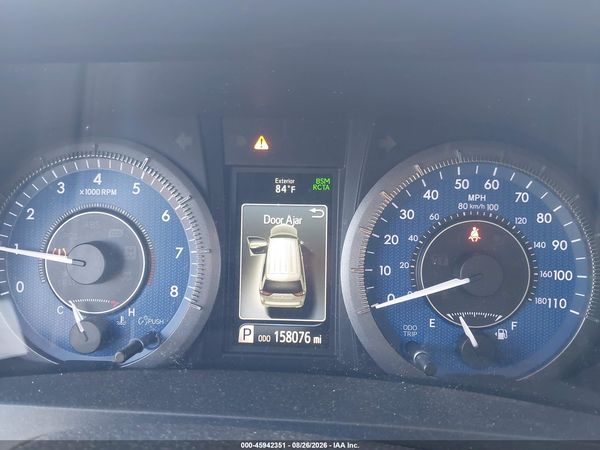 2019 TOYOTA SIENNA XLE 8 PASSENGER — I7