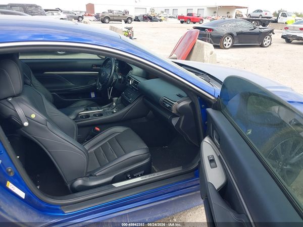 2016 LEXUS RC 200T