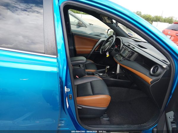 2016 TOYOTA RAV4 SE