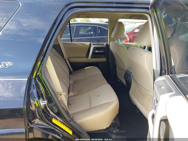 2016 TOYOTA 4RUNNER SR5 — I8
