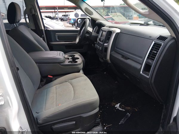 2018 RAM 1500 SLT  4X2 6'4 BOX