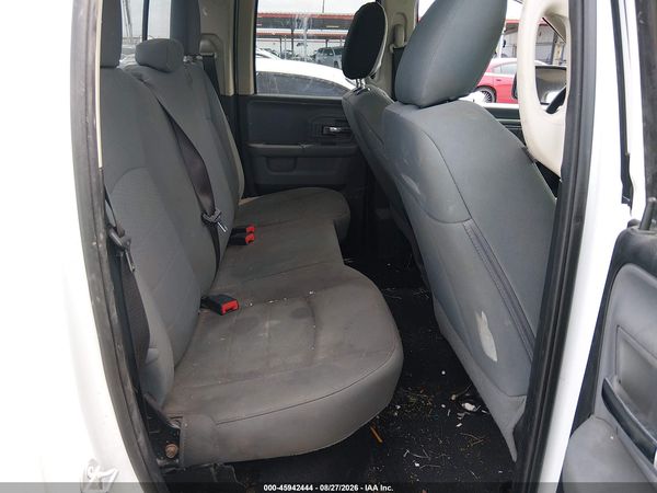 2018 RAM 1500 SLT  4X2 6'4 BOX