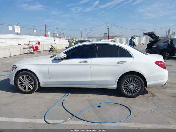 2015 MERCEDES-BENZ C 300 LUXURY 4MATIC