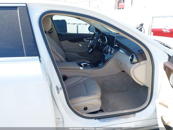 2015 MERCEDES-BENZ C 300 LUXURY 4MATIC