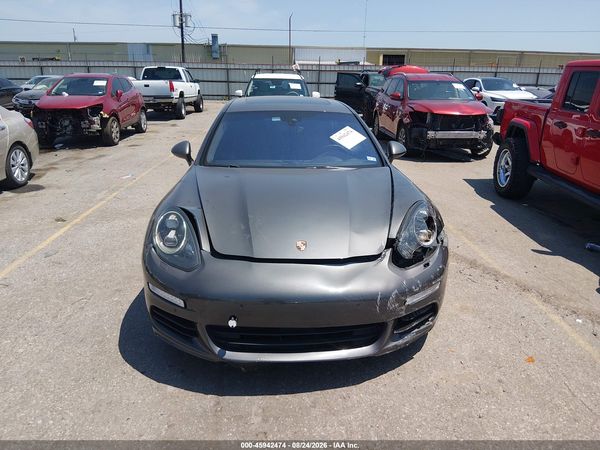 2014 PORSCHE PANAMERA 4S EXECUTIVE — I115