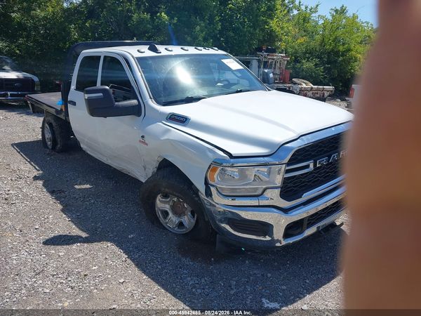 2024 RAM 2500 TRADESMAN  4X4 8' BOX