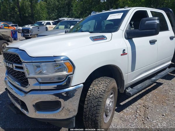 2024 RAM 2500 TRADESMAN  4X4 8' BOX