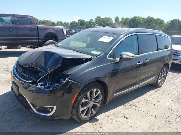 2017 CHRYSLER PACIFICA LIMITED