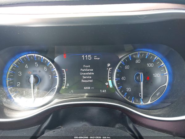 2017 CHRYSLER PACIFICA LIMITED