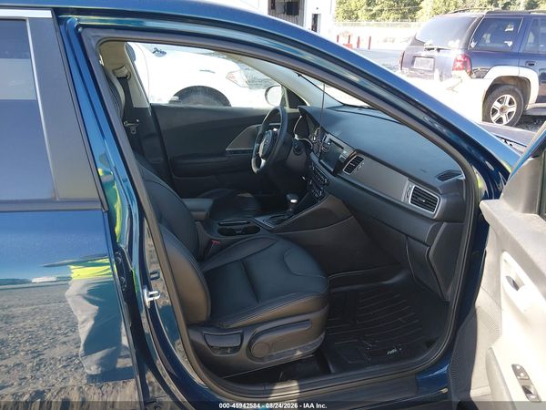 2019 KIA NIRO LX
