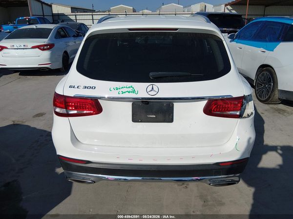 2019 MERCEDES-BENZ GLC 300 GLC300