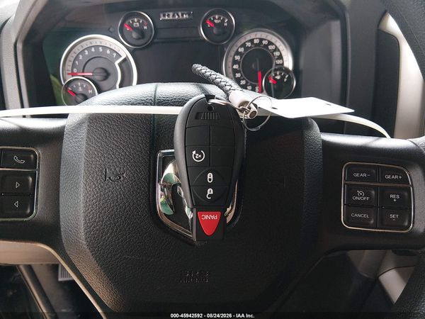 2019 RAM 1500 CLASSIC WARLOCK  4X4 6'4 BOX