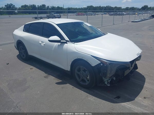 2026 KIA K4 LXS