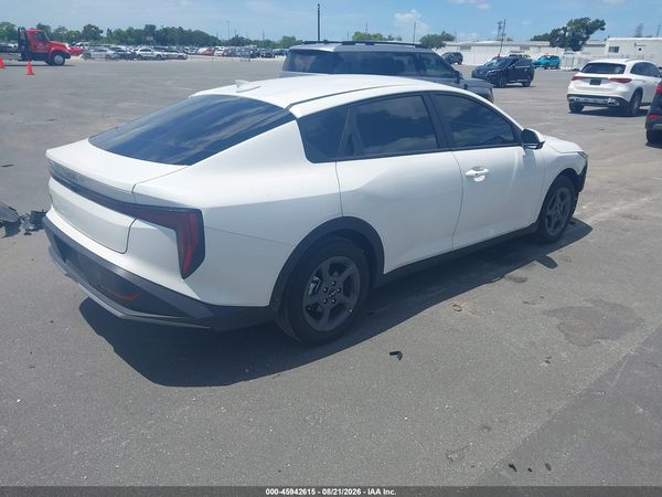 2026 KIA K4 LXS