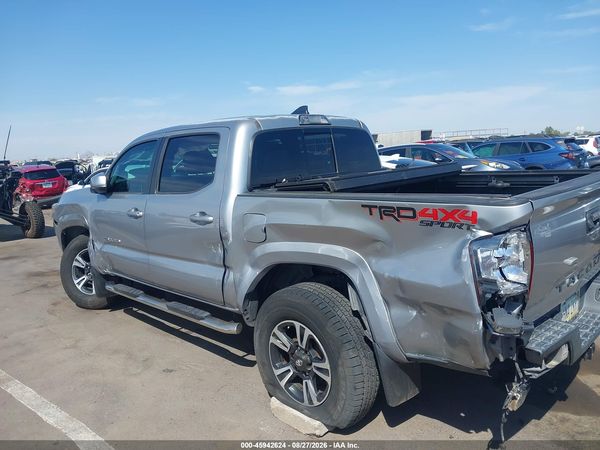 2017 TOYOTA TACOMA TRD SPORT — I6