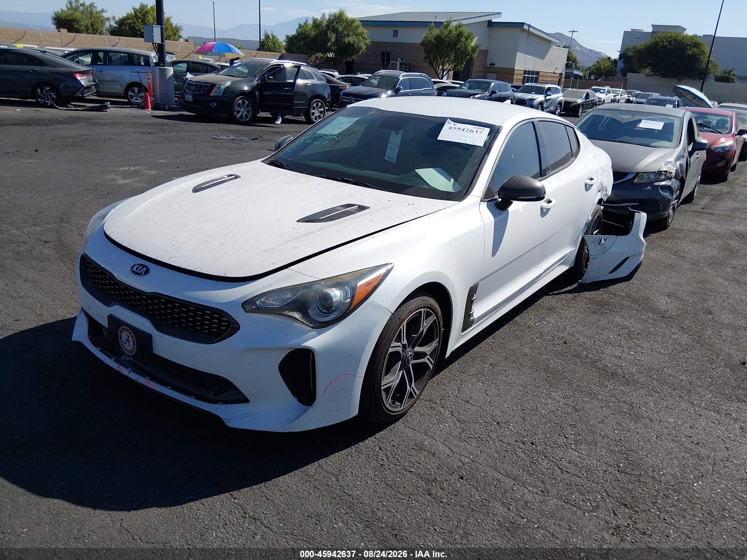 2020 KIA STINGER GT-LINE — I2