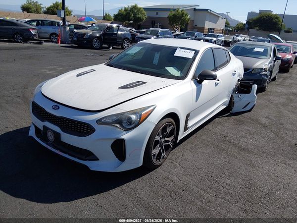2020 KIA STINGER GT-LINE — I2