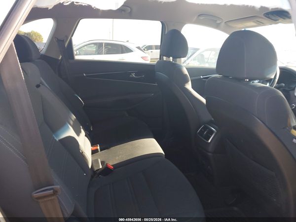 2018 KIA SORENTO 2.4L LX