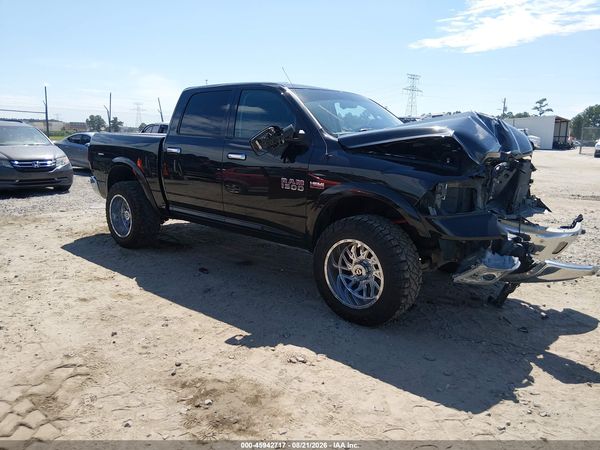 2017 RAM 1500 LARAMIE  4X4 5'7 BOX