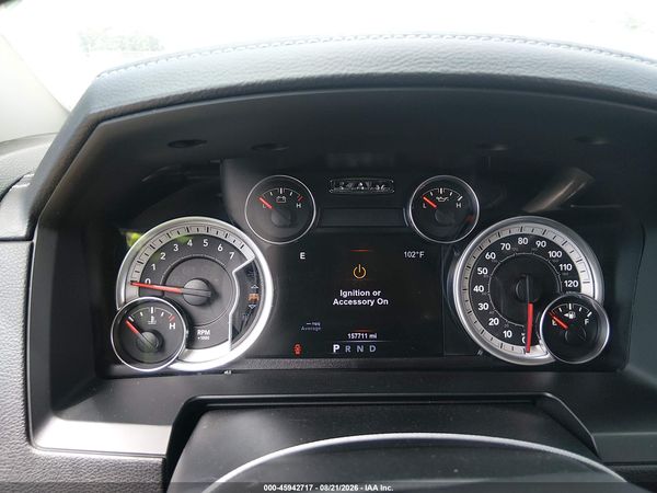 2017 RAM 1500 LARAMIE  4X4 5'7 BOX
