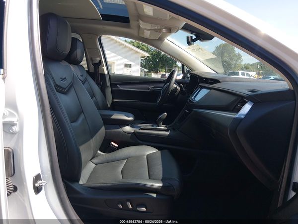 2018 CADILLAC XT5 LUXURY — I5