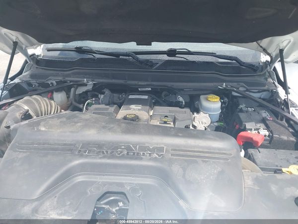 2022 RAM 3500 LARAMIE  4X4 8' BOX