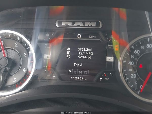 2022 RAM 3500 LARAMIE  4X4 8' BOX