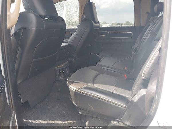2022 RAM 3500 LARAMIE  4X4 8' BOX