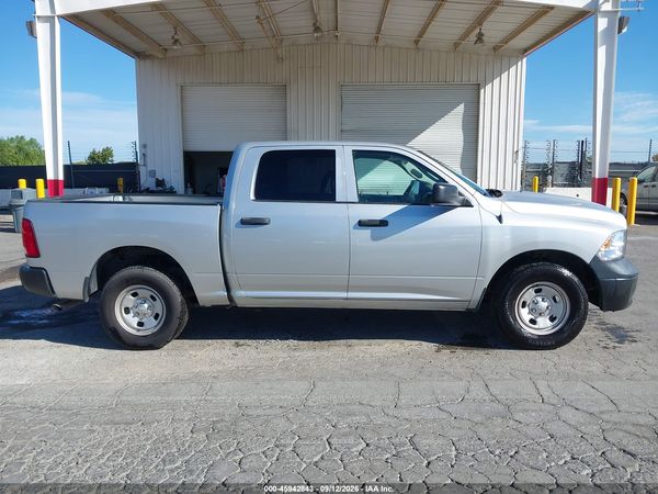 2018 RAM 1500 TRADESMAN  4X2 5'7 BOX