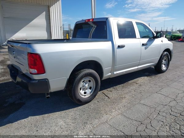 2018 RAM 1500 TRADESMAN  4X2 5'7 BOX