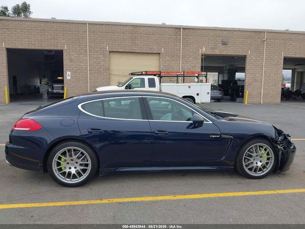 2016 PORSCHE PANAMERA E-HYBRID S