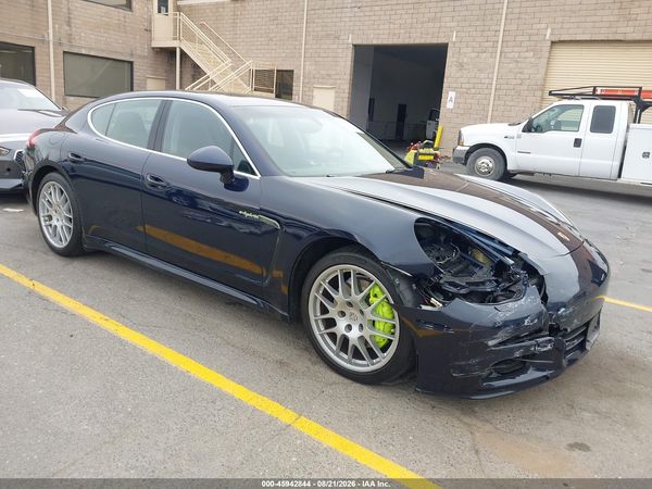 2016 PORSCHE PANAMERA E-HYBRID S