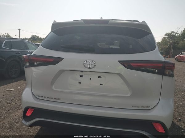 2025 TOYOTA HIGHLANDER XSE — I119