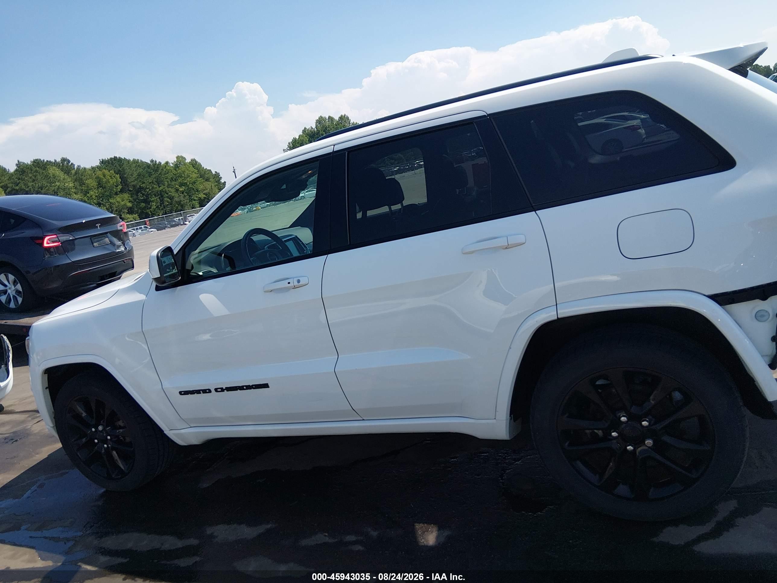 2017 JEEP GRAND CHEROKEE ALTITUDE