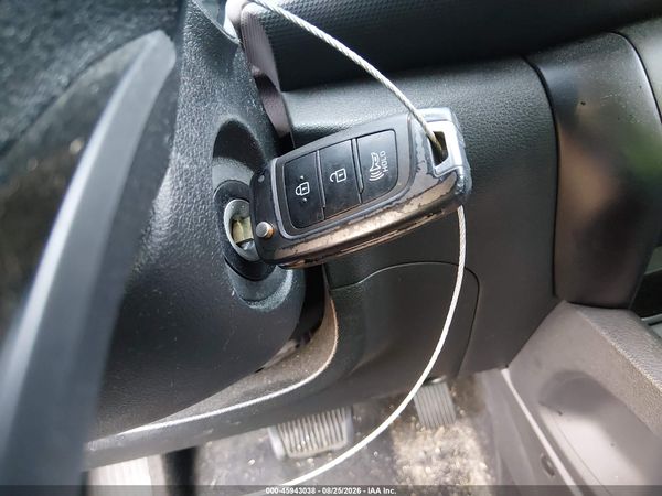 2022 HYUNDAI KONA SE