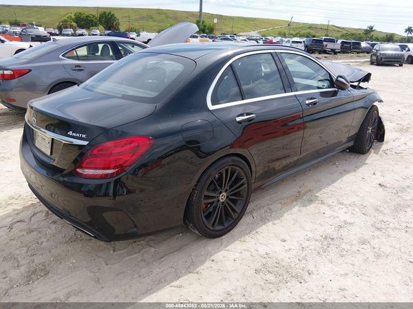 2015 MERCEDES-BENZ C 300 — I4