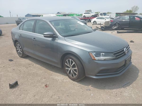 2017 VOLKSWAGEN JETTA 1.4T SE — I1