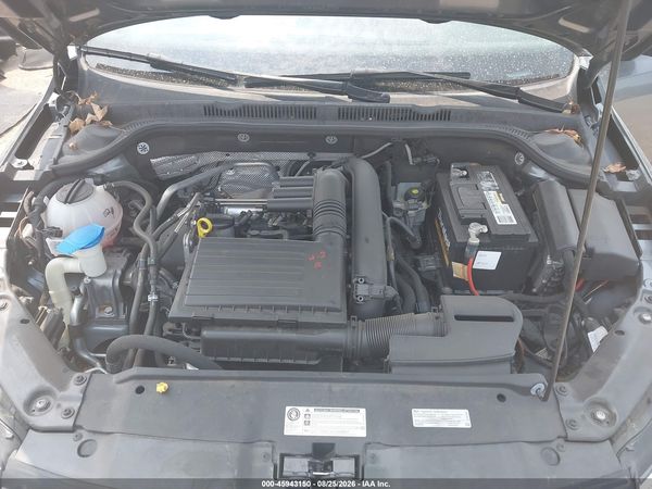2017 VOLKSWAGEN JETTA 1.4T SE — I10