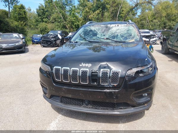 2021 JEEP CHEROKEE LATITUDE LUX 4X4