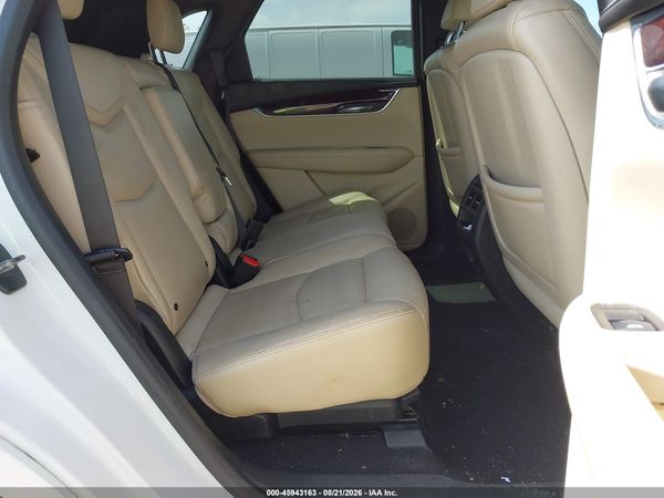 2017 CADILLAC XT5 LUXURY